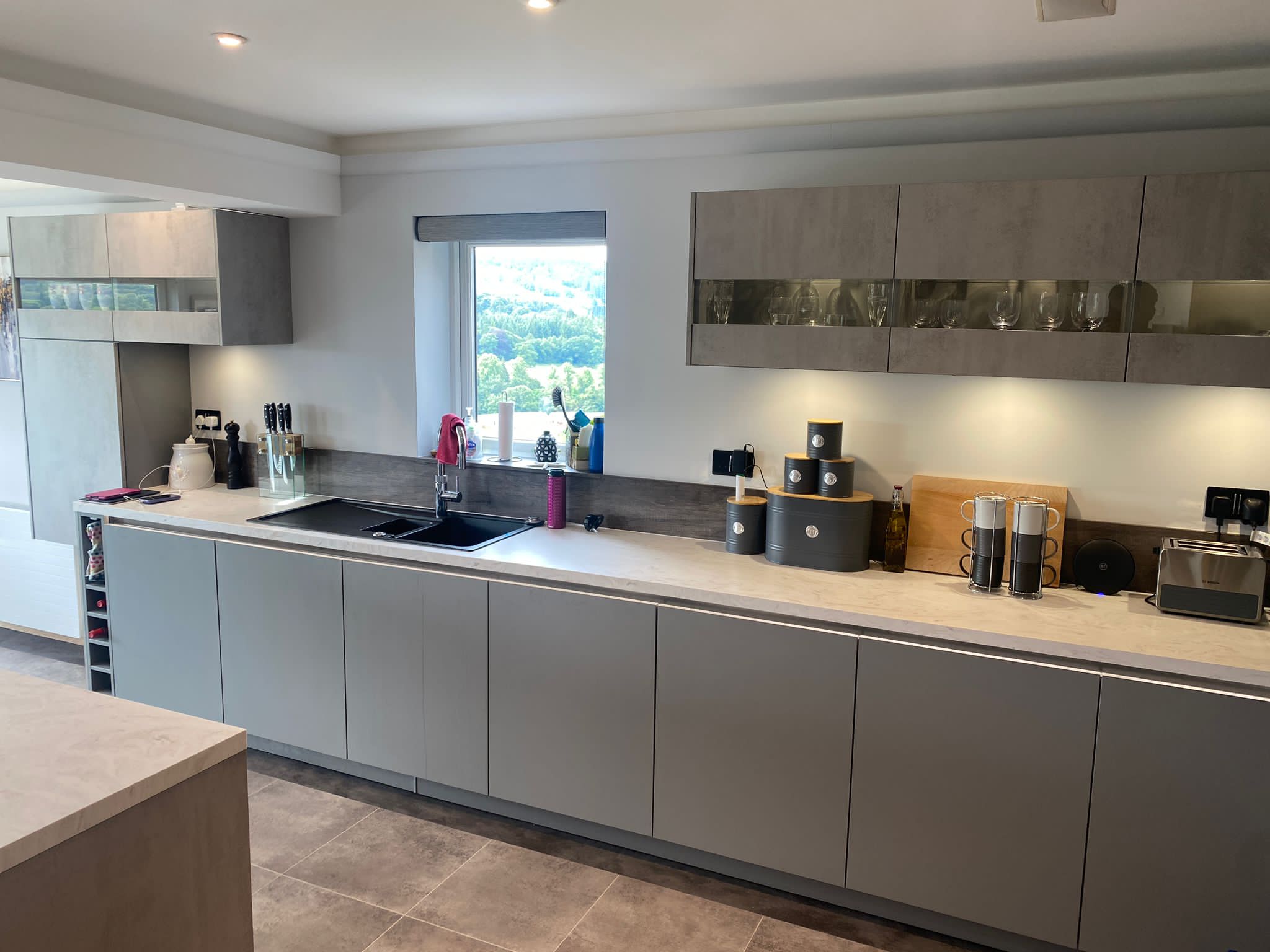 Ayrshire Kitchen Corian Worktops Tristan Cole Interiors
